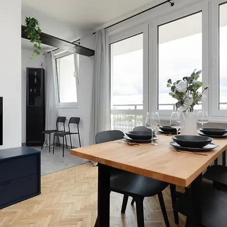 Family Near Old Town By Renters * Warsaw